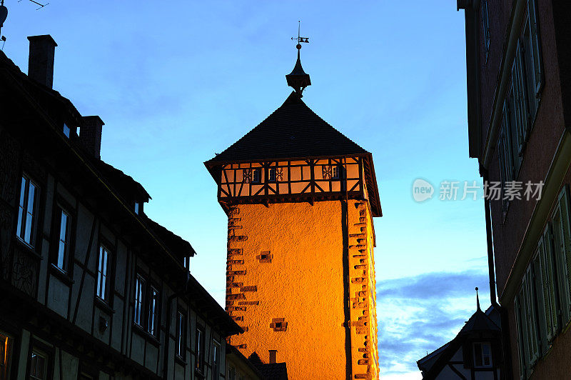 Tübinger Tor Tower Gate Reutlingen暮光城市景观